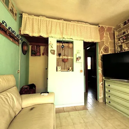 Peter's House Апартаменты Ольбия